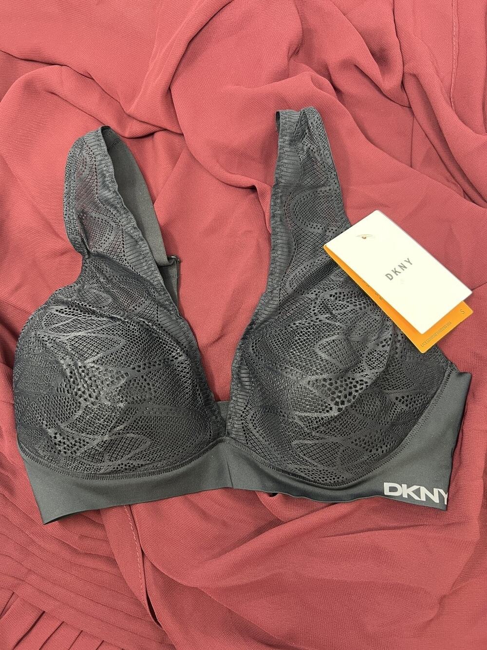 DKNY NWT US S Black DK7082 Lace Comfort Wireless Bra